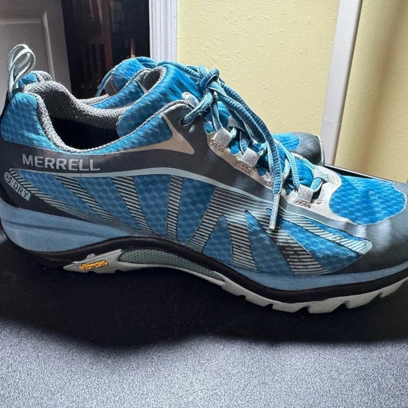 MERRELL Vibram waterproof shoes - us women’s 10, euro 41 - Picture 1 of 9